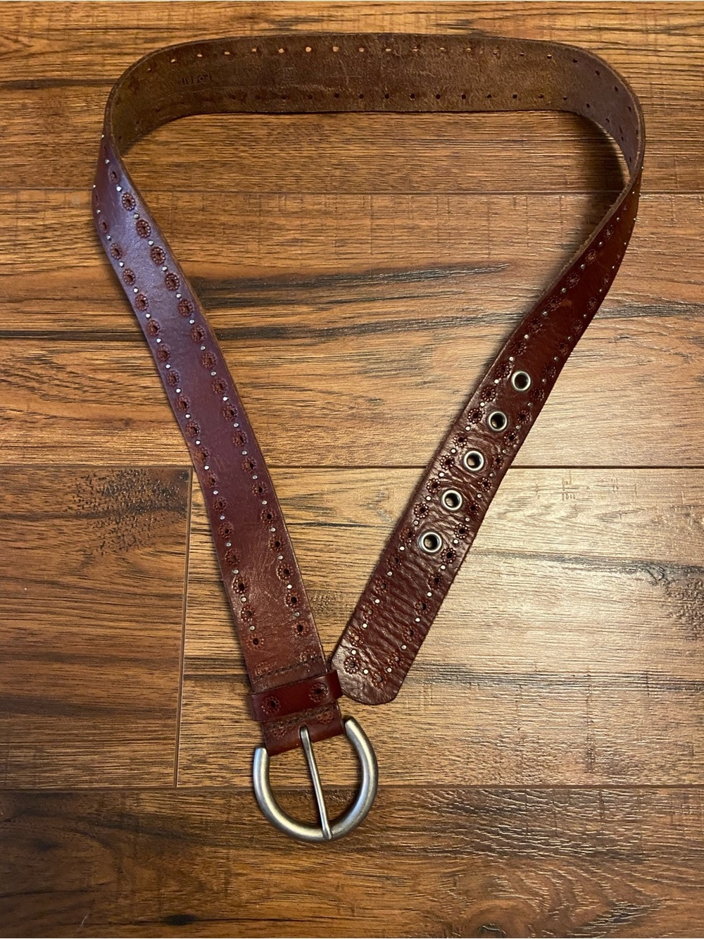 Vtg Fossil Women's M Leather Belt, Brown, Micro Studs & Holes, Floral Stamped